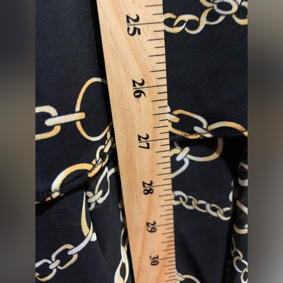 Frank Lyman Black Sheer Chain link Design Print Blouse Long back button up US14 - Picture 10 of 13